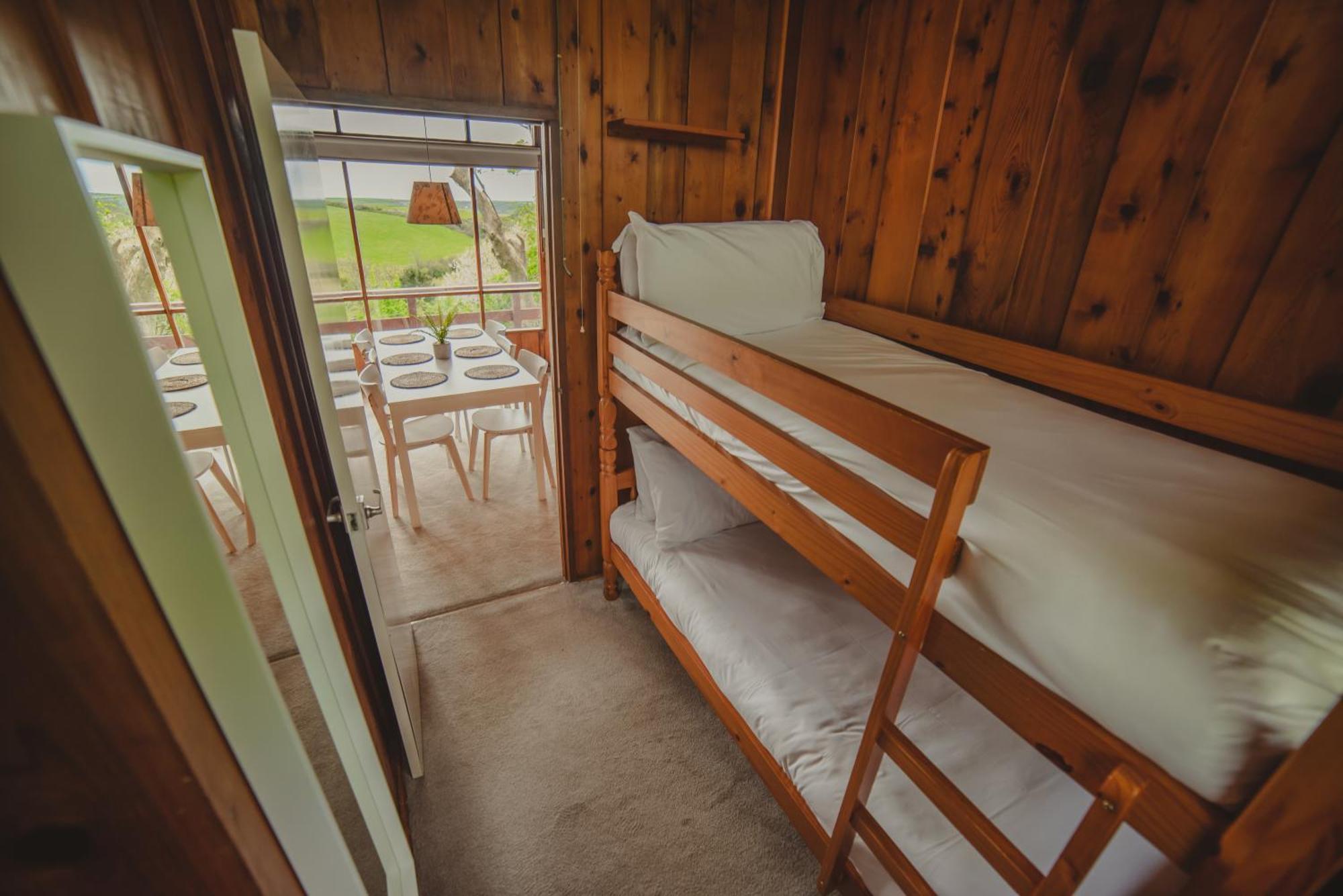 Timber Hill Self Catering Cedar Lodges * Broad Haven